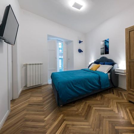 L'Incanto House Salerno Bagian luar foto